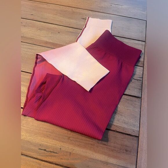 THE UPSIDE ribbed & High-Waisted Leggings; Size Large.  Brand New, never worn - Picture 13 of 15